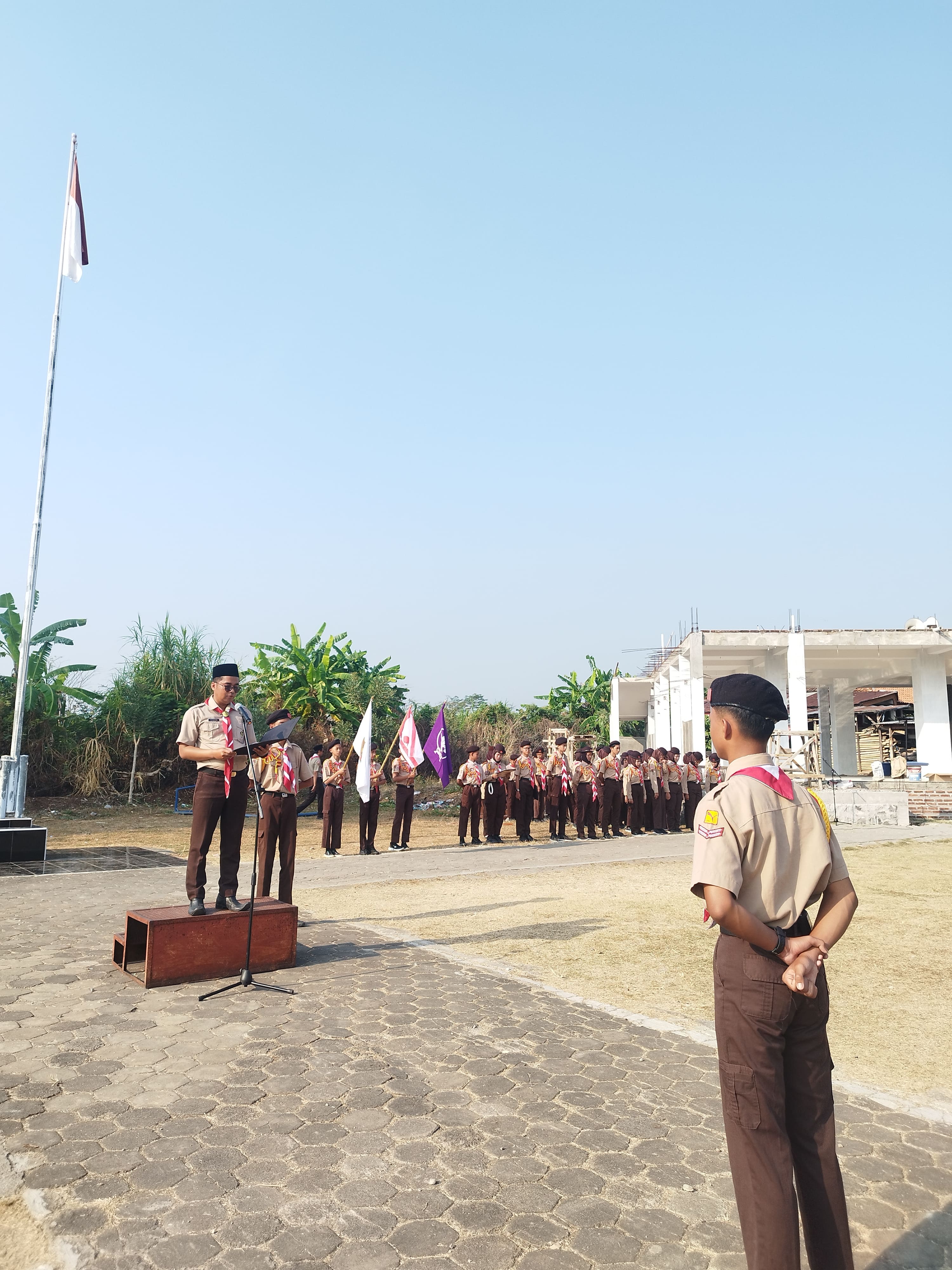 Upacara Memperingati Hari Pramuka Ke - 65