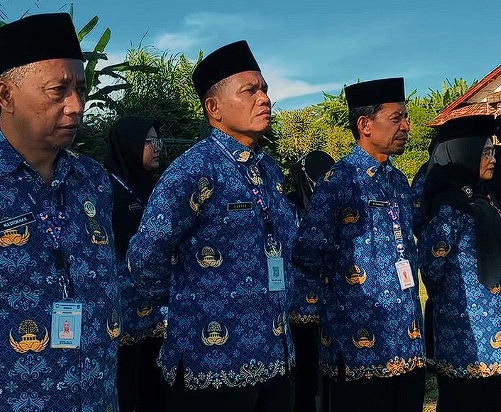 Galeri: Peringatan Hardiknas 2026 di SMP Negeri 1 Bringin - Foto 2