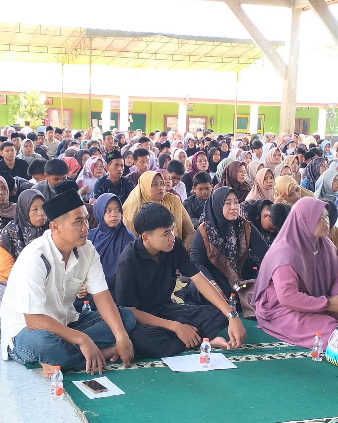 Berita Terkait: Mujahadah & Doa Bersama SMP Negeri 1 Bringin Songsong Sukses Asesmen Akhir Jenjang 2025/2026